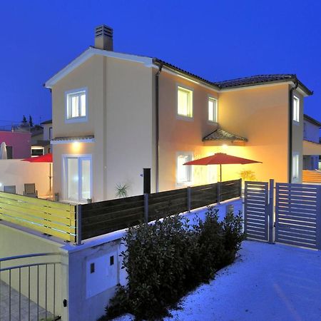 Villa With Private Pool In Village Jadreski PUY Exterior foto